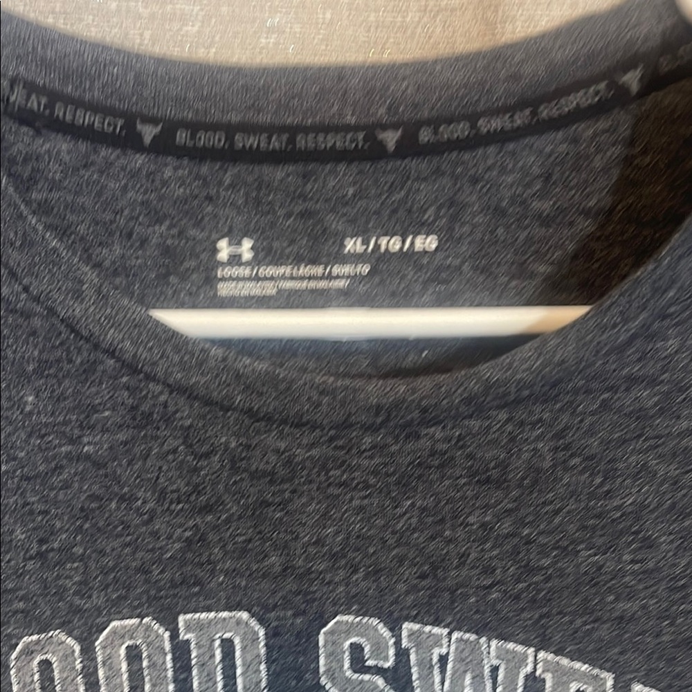 Under Armour Black Short Sleeve Tee - Picture 2 of 3